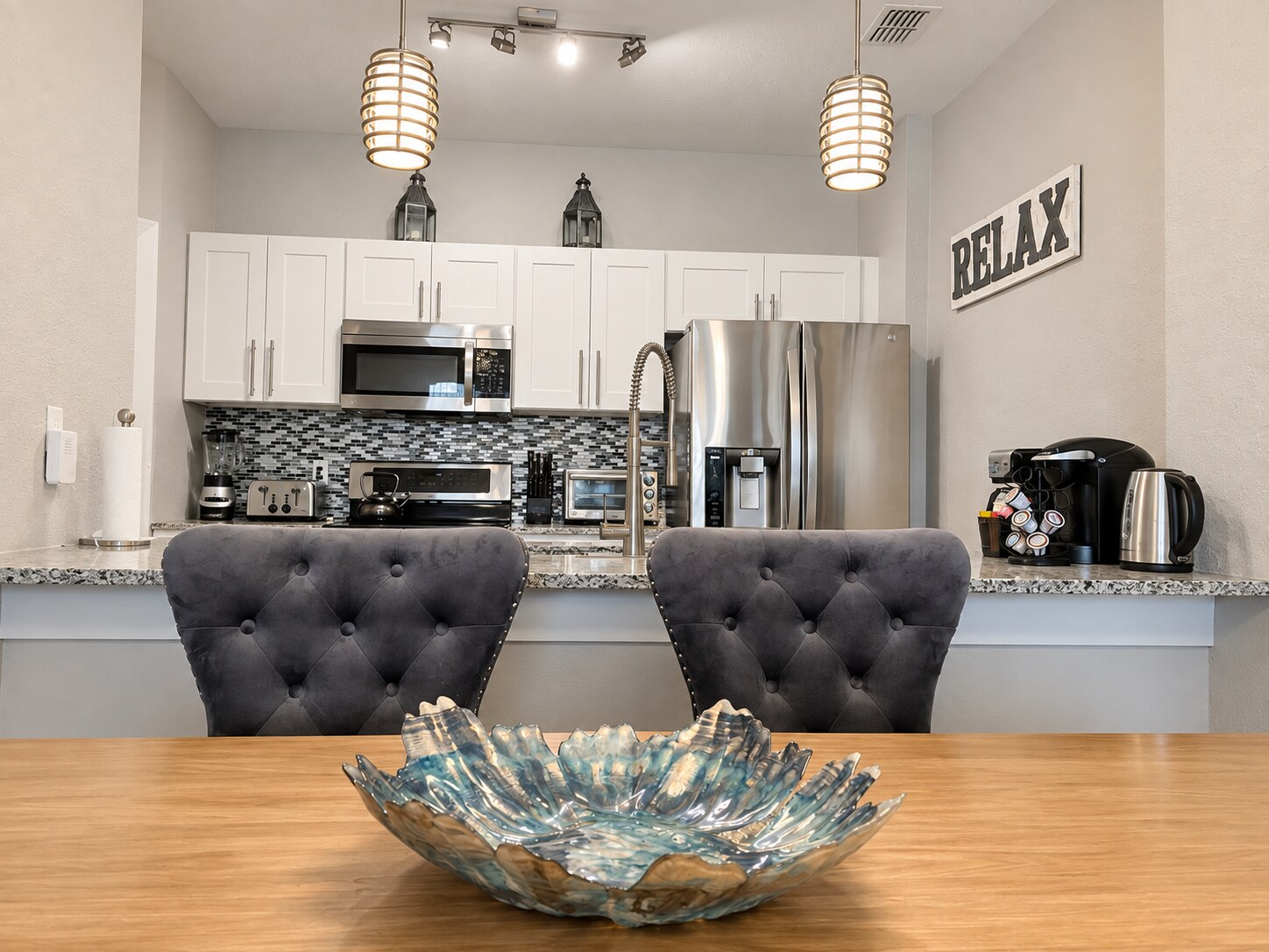 Fully equipped kitchen viewed from the dining room