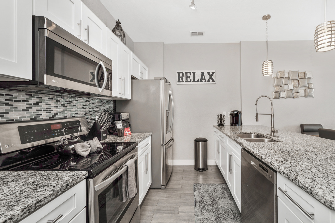 Fully equipped modern kitchen