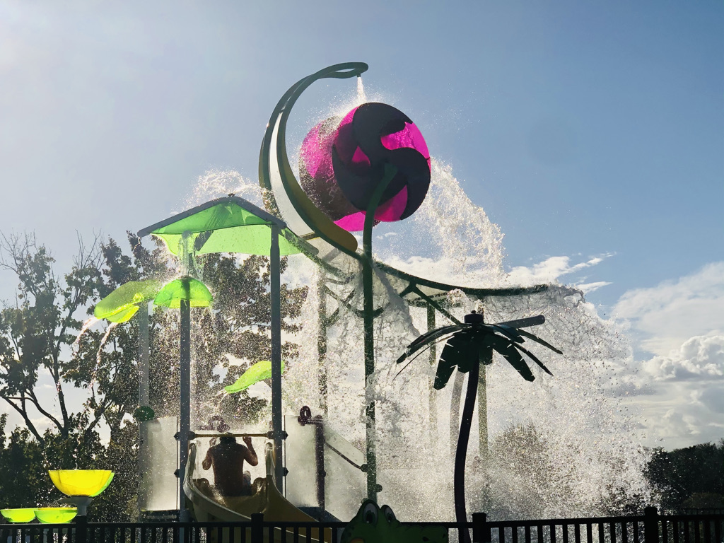 Family water park and splash pad inside Windsor Hills Resort